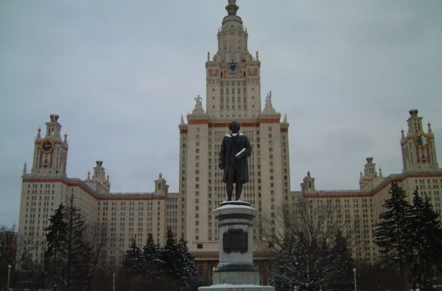 В число неплательщиков попал и Московский государственный университет