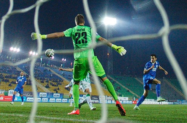 Единственный гол Николы Калинича принес "Днепру" важную победу