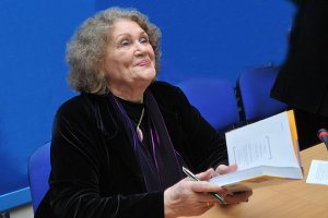 Лина Костенко: 