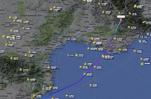 МЗС перевіряє, чи є громадяни України на борту літака A320