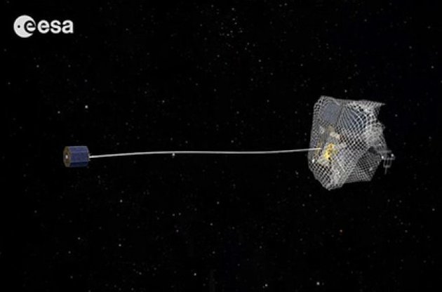 Європейці показали, як ловити космічні супутники аналогом риболовної сітки