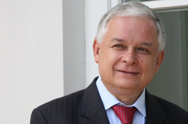 Росія заперечує вину своїх диспетчерів у смерті Леха Качинського. Ілюстрація