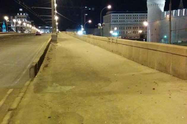 &quot;Очищали&quot; місце загибелі Нємцова співробітники управління ЖКГ ЦАО