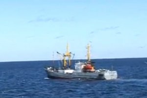 МЗС з'ясовує долю українців, які перебували на затонулому в Охотському морі траулері