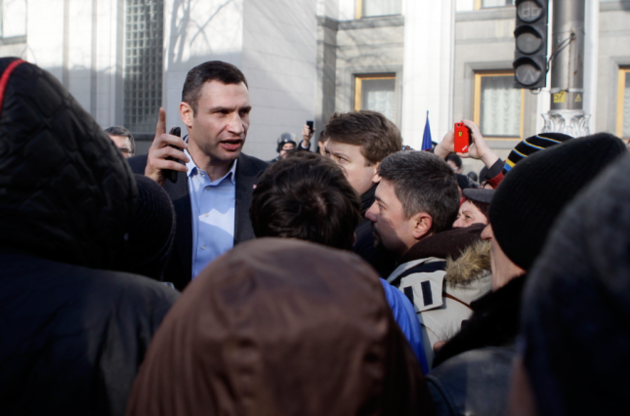 Виталий Кличко в прошлом году заработал в Украине 100 тыс. грн