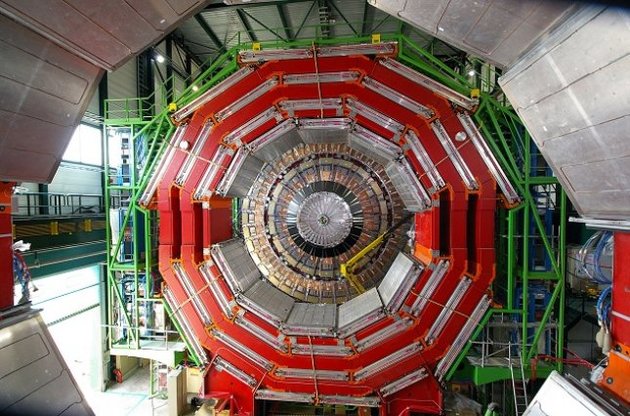 ЦЕРН до кінця тижня перезавантажить Великий адронний колайдер