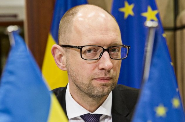 Яценюк не надеется на скорое урегулирование кризиса в Донбассе - СМИ
