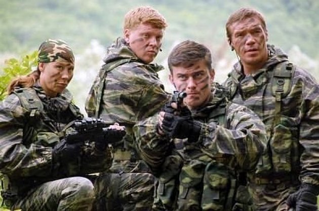 Через 2 месяца телеканалам будет запрещено показывать фильмы, прославляющие военных РФ (на фото: постер российского фильма &quot;Морские дьяволы&quot;)