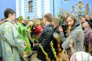 Кількість віруючих Київського патріархату в Україні вдвічі більше, ніж Московського