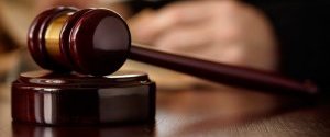 Для захисту в міжнародних судах Україна наймає юристів за незрозумілими критеріями