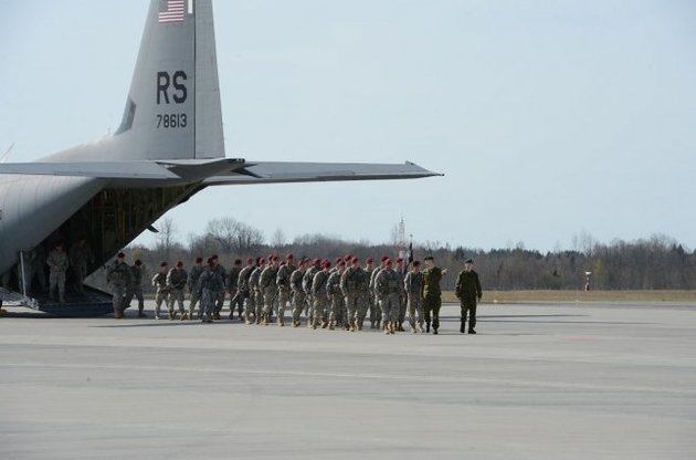 Президент Эстонии попросил увеличить военное присутствие НАТО в стране