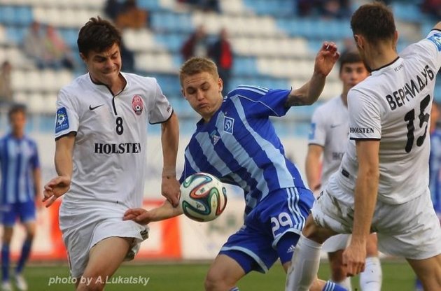 &quot;Заря&quot; вновь создала проблемы для &quot;Динамо&quot;