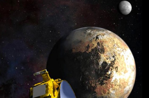 Ученые NASA получили первые цветные снимки Плутона и Харона