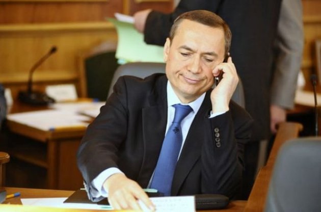 Гройсман отказался инициировать отставку главы комитета по ТЭК Мартыненко без официальных документов