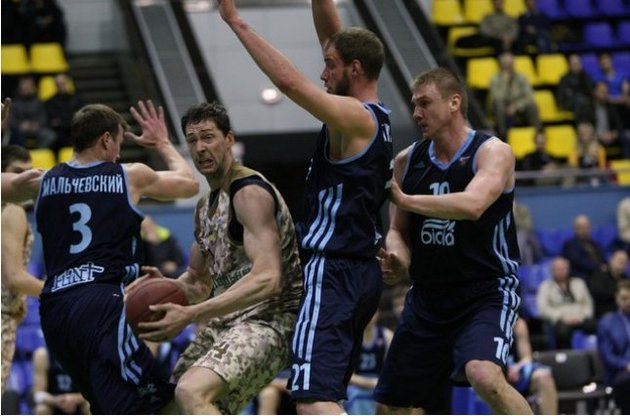 "Будивельник" проиграл "Днепру" во втором матче полуфинала плей-офф