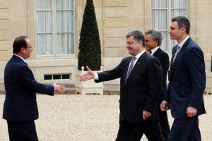 Порошенко і Олланд обговорять в Парижі ситуацію в Донбасі