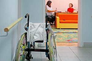 Рада звільнила від мобілізації ще одну групу батьків дітей-інвалідів