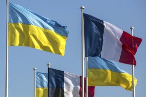 Франція поставить в Україну вертольоти та системи радіозв'язку