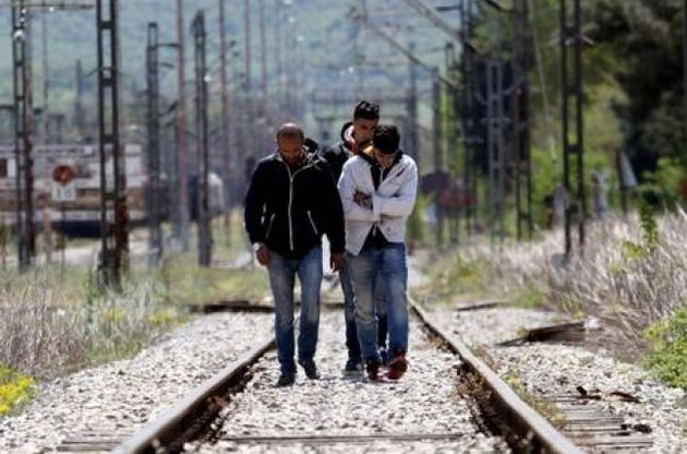 В Македонии поезд сбил 14 мигрантов