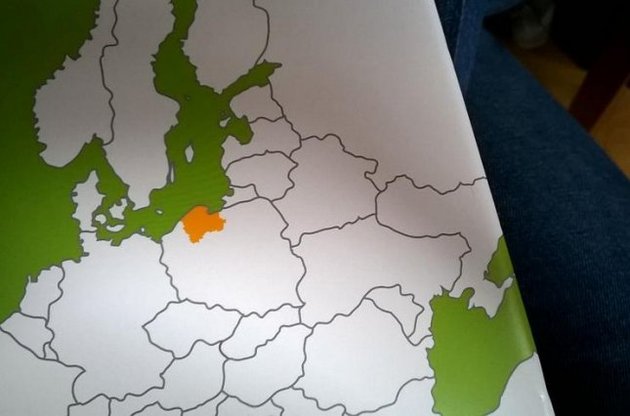 В Польщі надрукували мапу розділеної України в урядовому буклеті – Gazeta Wyborcza