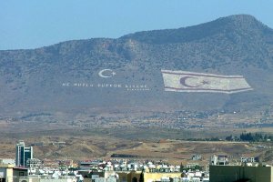 Між возз'єднанням і приєднанням. Кіпр вступає у фазу нових очікувань