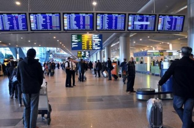 Аеропорти Москви занепадають через ізоляцію Росії – WSJ