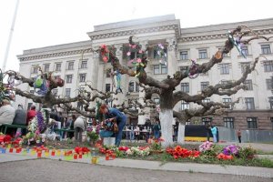 В память о жертвах 2 мая в Одессе начались траурные мероприятия