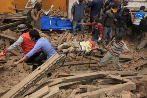 Землетрус в Непалі: кількість жертв перевищила 7 тисяч осіб