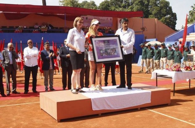Украинка Свитолина впервые в карьере выиграла турнир WTA на грунте