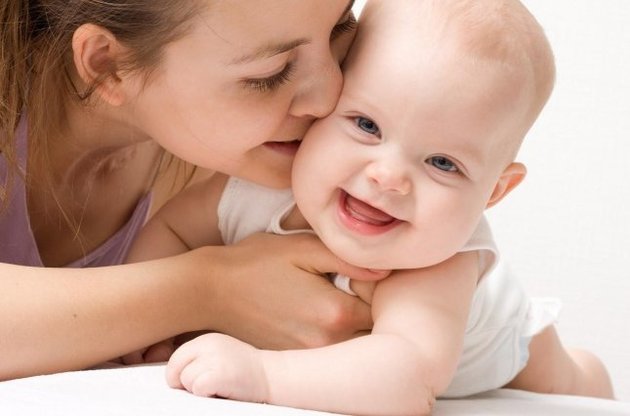 Україна посіла 69-е місце в рейтингу сприятливості материнства