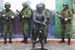 У Росії встановили пам'ятник окупантам Криму