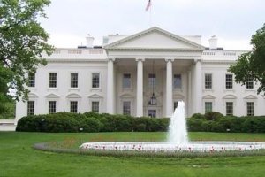 Секретные службы США сделают ограду Белого дома неприступной