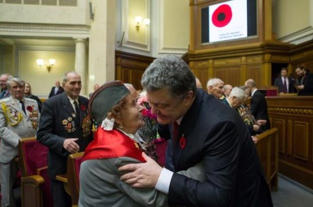 Порошенко провел параллель между нынешним конфликтом в Украине и Второй мировой войной