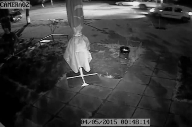 Опубліковано відео, на якому знято погоню міліціонерів за мікроавтобусом Фольксваген Т5