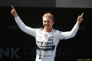 П'ятий етап чемпіонату світу в "Формулі-1" завершився першою в сезоні перемогою Росберга