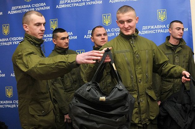 Генштаб розповів про переваги служби у військових силах України