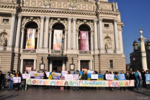 Переселенцы на Львовщине: хотим жить