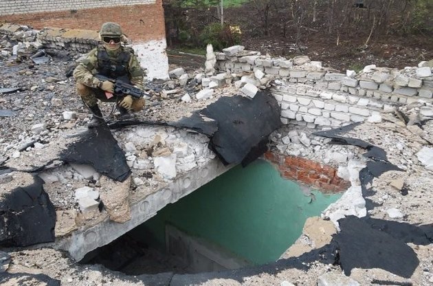 Боевики в воскресенье обстреливали Широкино четыре часа, погиб один боец "Донбасса" - "Азов"
