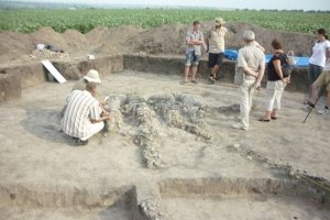 Древнее египетских пирамид…