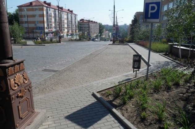 Більшість українців підтримують збереження "докризового" положення Донбасу