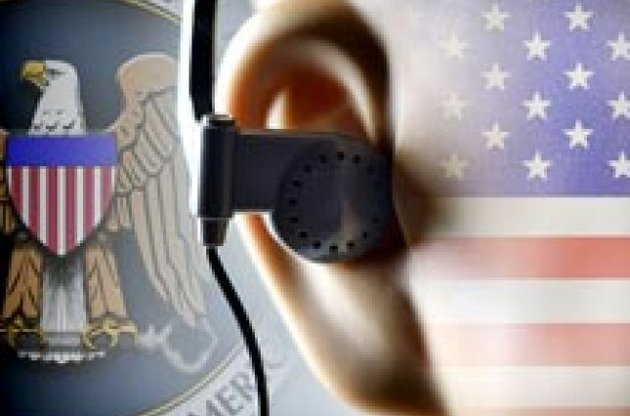 В Германии закрыли дело по обвинению АНБ в прослушивании телефона Меркель