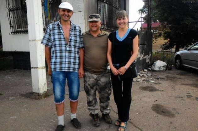 Двоє волонтерів тепер на свбоде