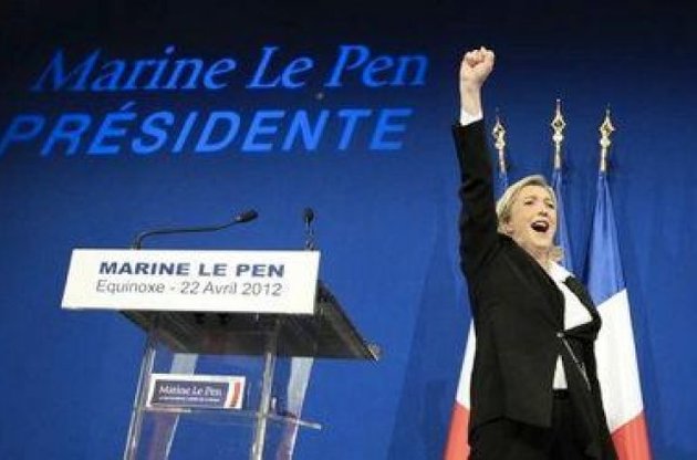 Три четверти французов не доверяют "Национальному фронту" Марин Ле Пен