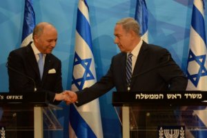 Париж мирить  Ізраїль та Палестину