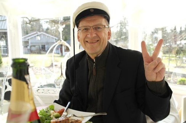 Матті Макконен відомий як "батько SMS"