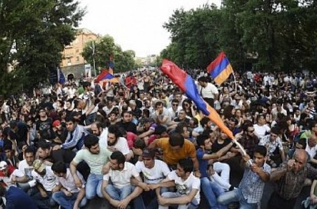 Протести в Єревані: активісти готуються до рішучих дій
