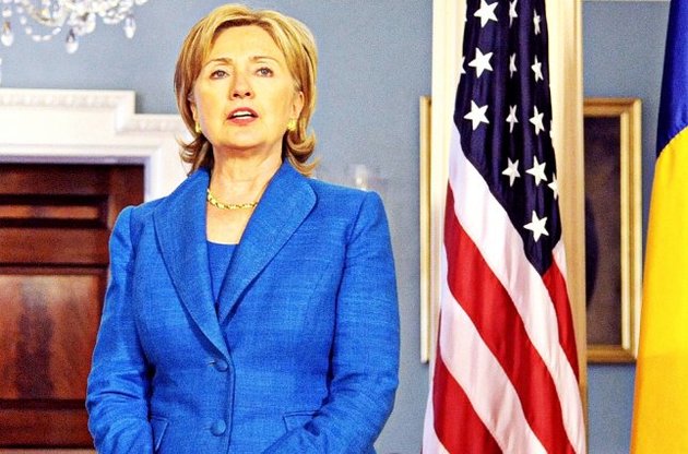 Клинтон обещает быть проницательнее с Путиным