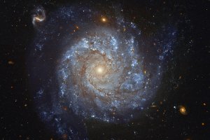 Астрономы впервые доказали существование "галактики-каннибала"
