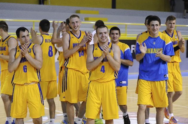 Українці вийшли у другий раунд