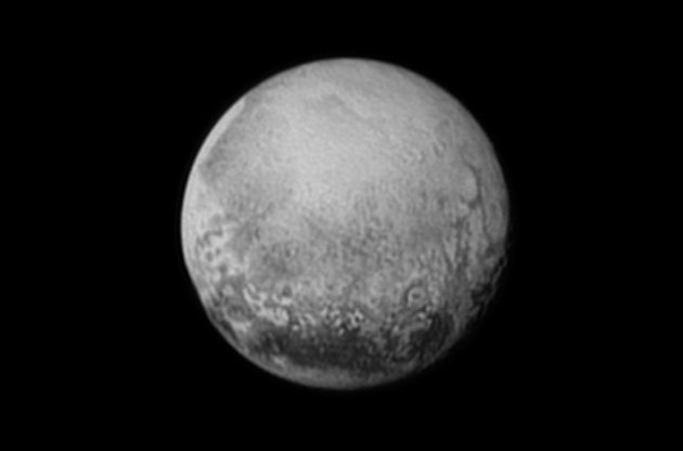 Ученые предполагают наличие скал на Плутоне